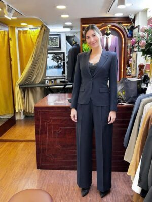 Women's Charcoal Business Suit – Modern - Confidence - Professional